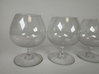 BACCARAT.
Set of 7 crystal cognac glasses.
Stamped.
H....