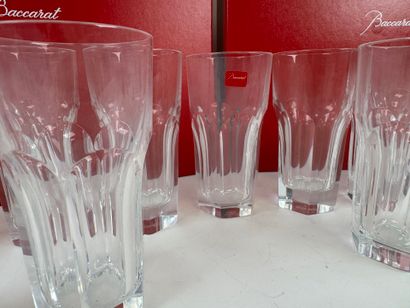 BACCARAT.
Harcourt model.
Series of 12 cut-crystal...