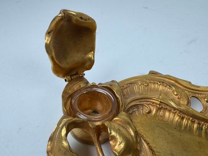 Small gilt bronze openwork inkwell with foliate...