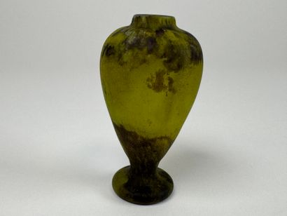 DAUM Nancy. 
Miniature baluster-shaped vase...