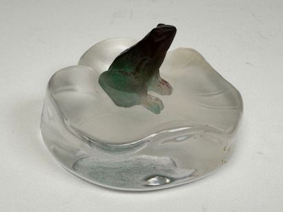 DAUM France.
Small subject in frosted glass...