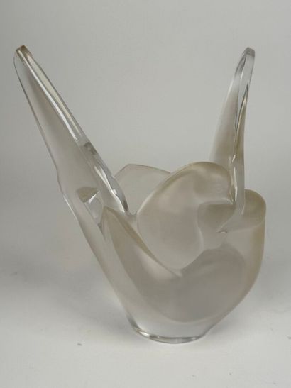 LALIQUE France.
SYLVIE model.
Molded, pressed...