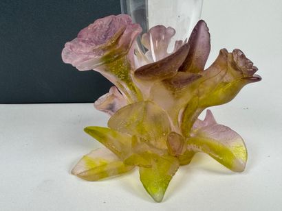 DAUM France.
Model roses.
Crystal soliflore...