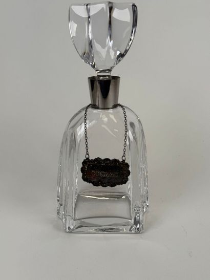 DAUM France.
Cut crystal cognac decanter.
Features...