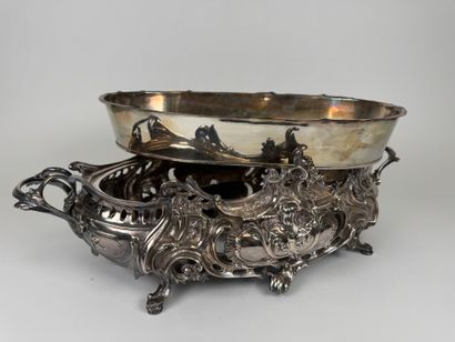 Large planter or centerpiece in silver-plated...