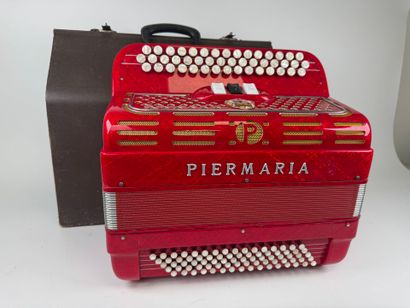PIERMARIA
Red pearl chromatic accordion.
In...