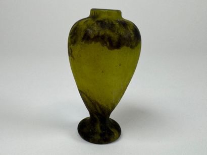 DAUM Nancy. 
Miniature baluster-shaped vase...