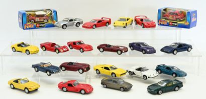 Maisto, BURAGO and miscellaneous: 21 cars...