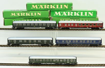 MÄRKLIN,Ho, 5 DB all-metal passenger cars,...