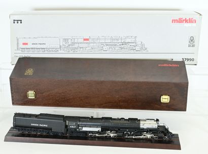 MÄRKLIN, Ho, ref 37990, class 4000 steam...