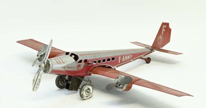 JOUSTRA, large three-engine 