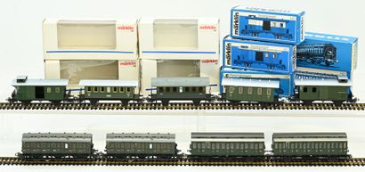 MÄRKLIN, Ho, 9 DB cars, near mint condition...