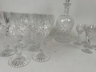Set in cut crystal decorated with stylized...