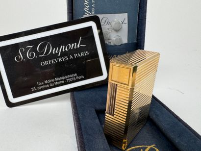 ST. DUPONT in Paris. 1.5 x 3.5 x 4.5 cm,...