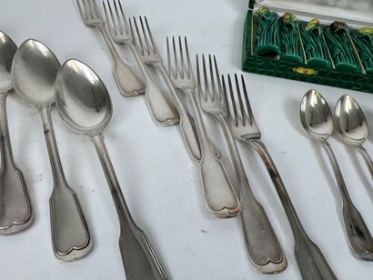 Part of a silver-plated table set, net pattern,...