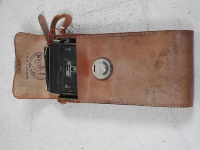 Set of six KODAK bellows cameras including...