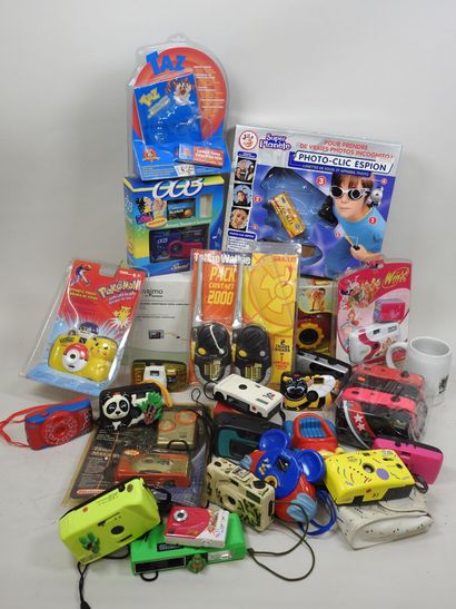 Important set of promotional and/or children's...