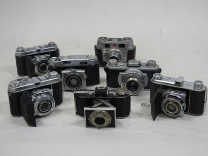 Set of six KODAK cameras including :
- KODAK...