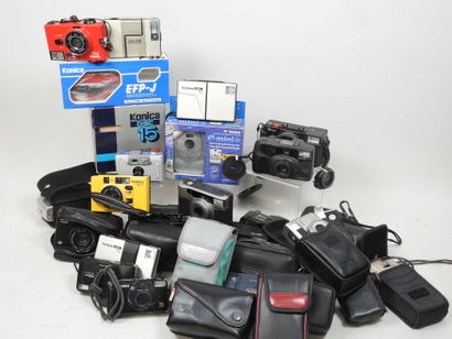 Set of around thirty Compact and miscellaneous...
