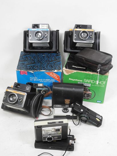 Set of six KEYSTONE cameras, some in their...