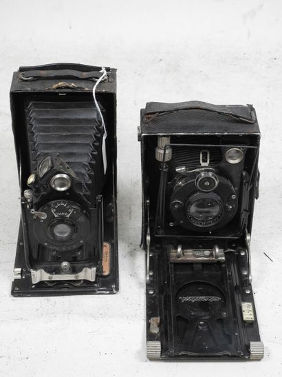 Set of five small 9 x 12 photographic chambers...