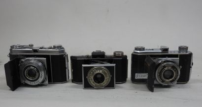 Set of six KODAK cameras including :
- KODAK...
