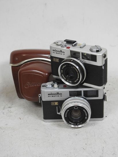 Set of eight MINOLTA HI-MATIC cameras of...