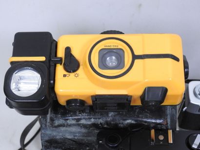 Set of around thirty compact, pocket and...