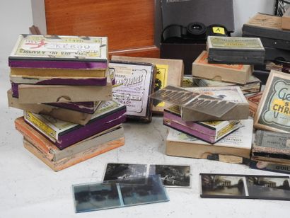 Set of photographic equipment, including...