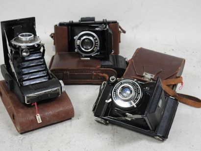 Set of KINAX cameras (various states).
