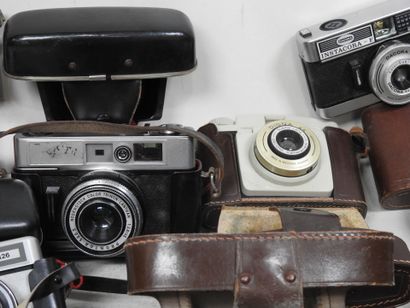 Set of a dozen DACORA cameras of various...