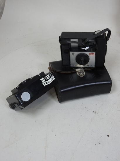 Set of around twenty INDO cameras, many with...