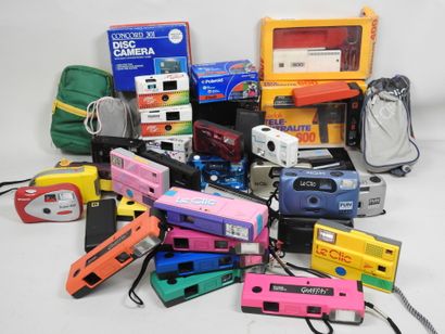 Important set of around forty miscellaneous...