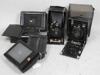 Set of five small 9 x 12 photographic chambers...