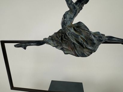 École du XXe.
La danseuse.
Sujet en résine...