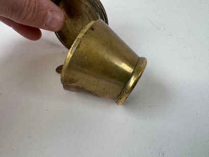 Lot d'objets de vitrine comprenant :
- une...