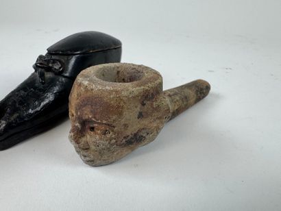 Lot d'objets de vitrine comprenant :
- une...