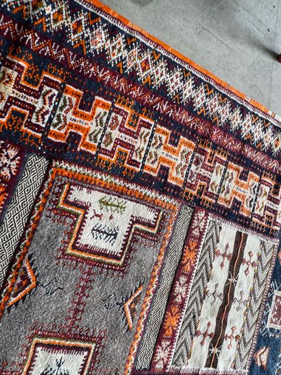 MOROCCO, 20th century. 
Hand-woven polychrome...
