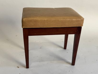 Mahogany veneered piano stool with sheath...