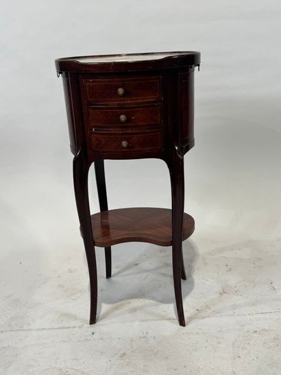 Small bedside table in wood and veneer opening...
