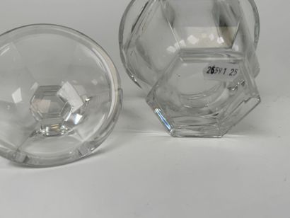 BACCARAT.
Moulded and pressed crystal covered...