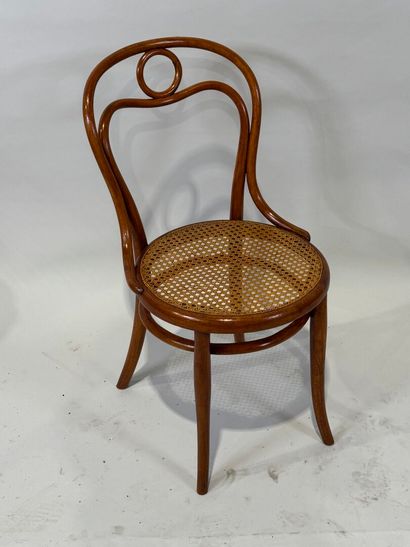 Bentwood chair with circular cane seat. 86...