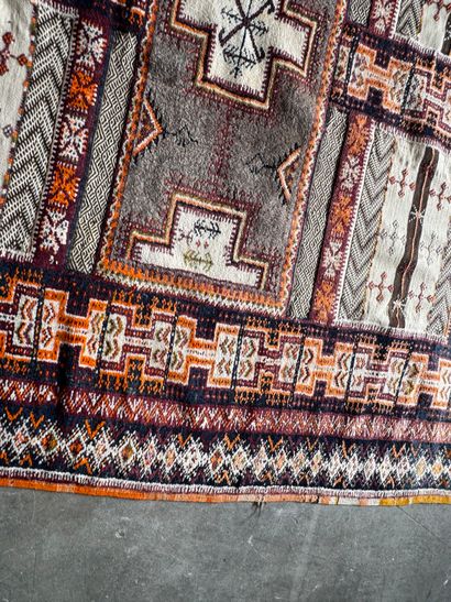 MOROCCO, 20th century. 
Hand-woven polychrome...