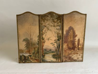 Three-leaf silk screen painted with a bucolic...