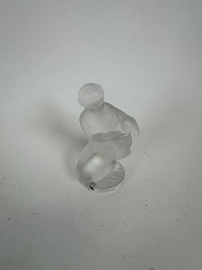LALIQUE France.
Woman with rabbit.
Small...
