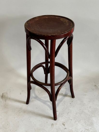 Stool in stained bentwood, circular seat.
H....