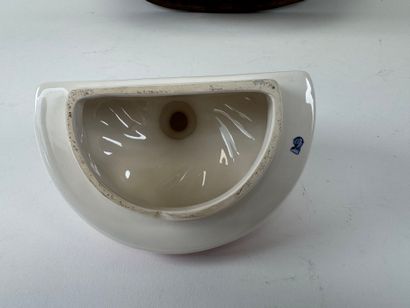 Polychrome earthenware fountain decorated...