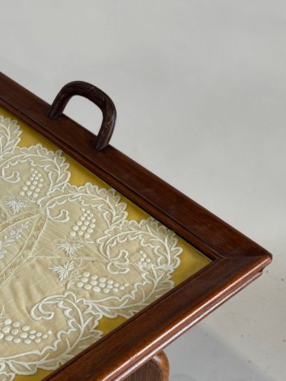 Folding base in molded beech with a square...