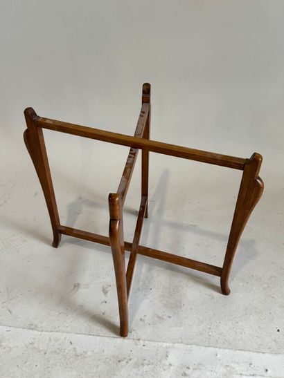 Folding base in molded beech with a square...
