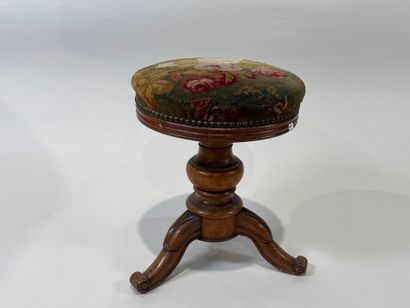Circular tripod piano stool in molded wood,...